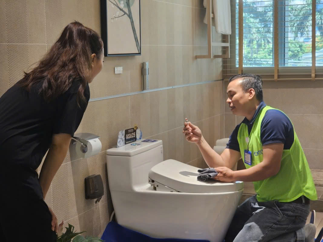 BÀN CẦU KẾT HỢP VỚI WASHLET TOTO