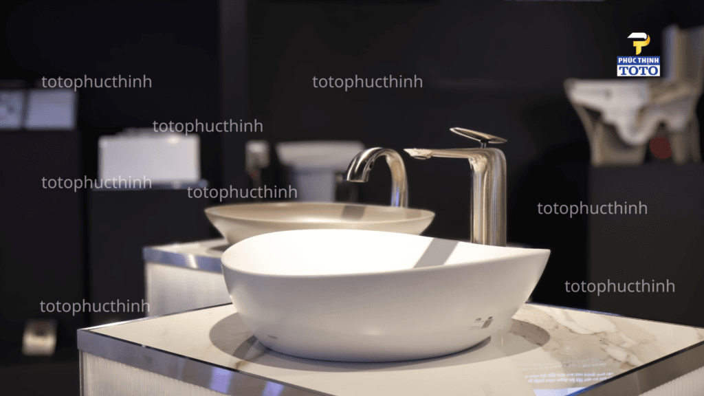 Chậu rửa LT4704G17 & Vòi chậu TLP03301A1